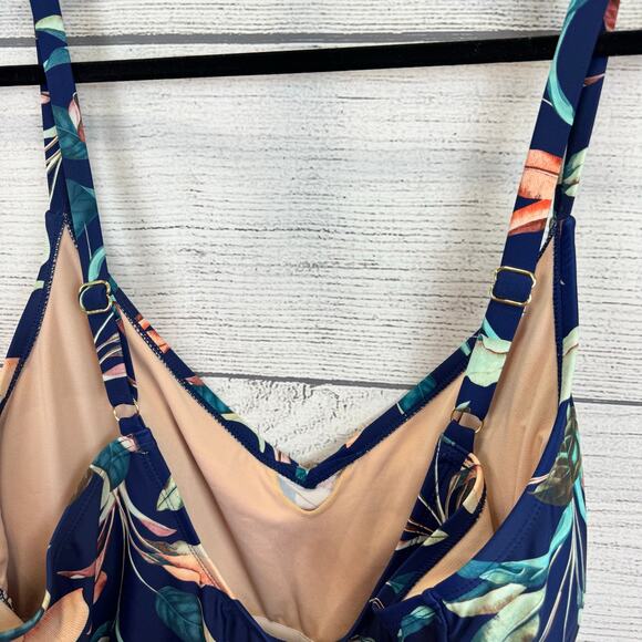 Mynah Plus Size Navy Lush Leaf Printed One Piece Swimsuit Size 24W - Picture 9 of 10